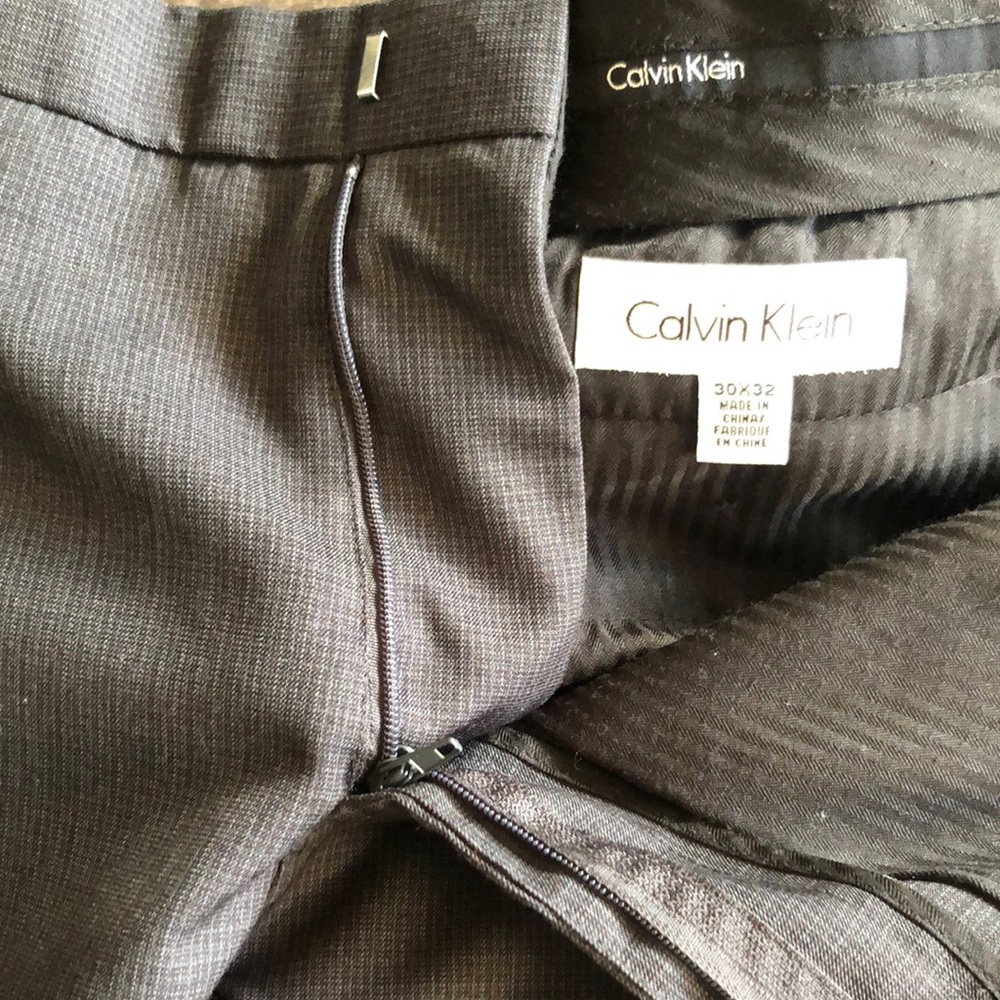 Calvin Klein 30x32 Dress Pants